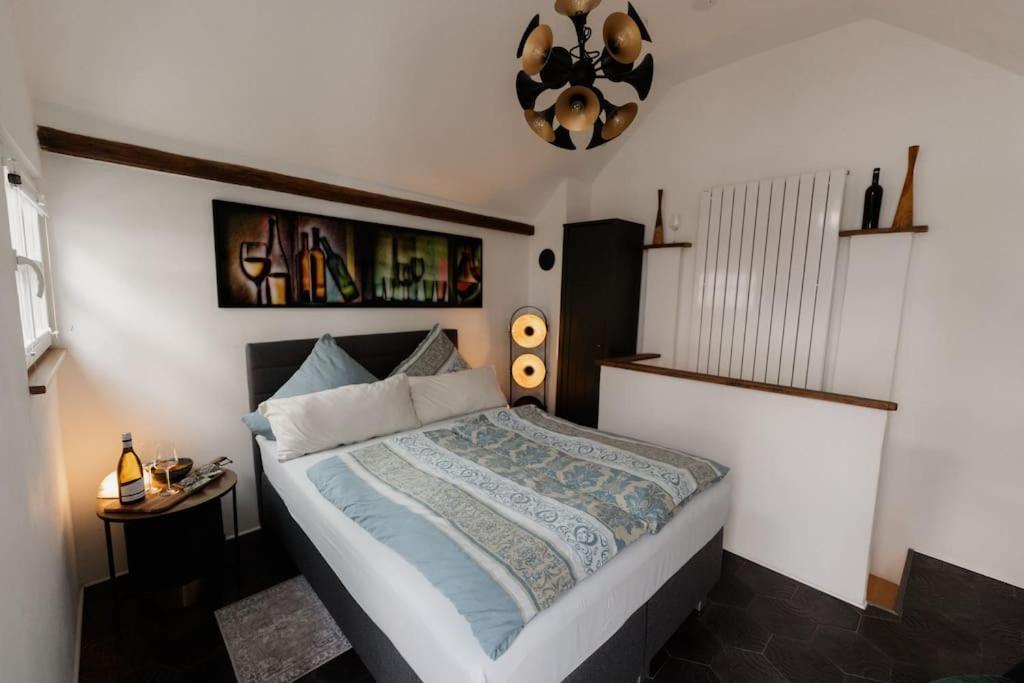 Appartamento Modernes Tiny House Mit Sonnenterrasse Ediger-Eller Esterno foto
